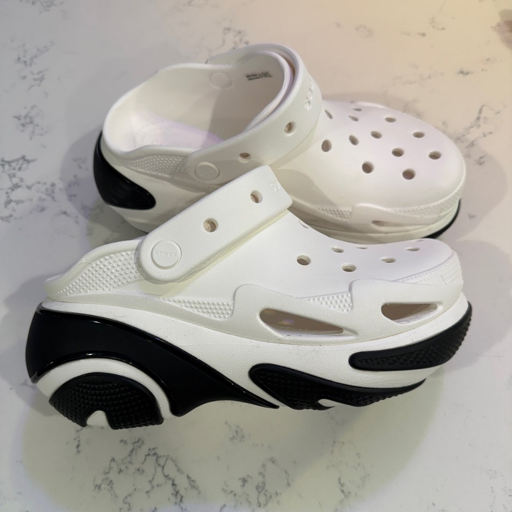 Crocs Bubble Crush Platform Clog 8 white black
